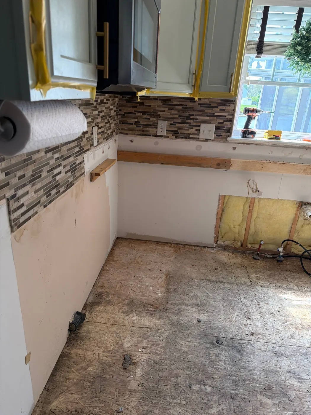 Containment setup for mold remediation in Nora home